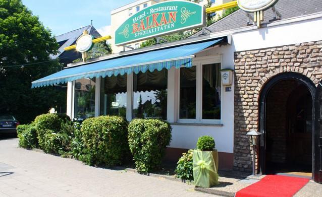 巴尔干餐厅酒店 特里尔 外观 照片